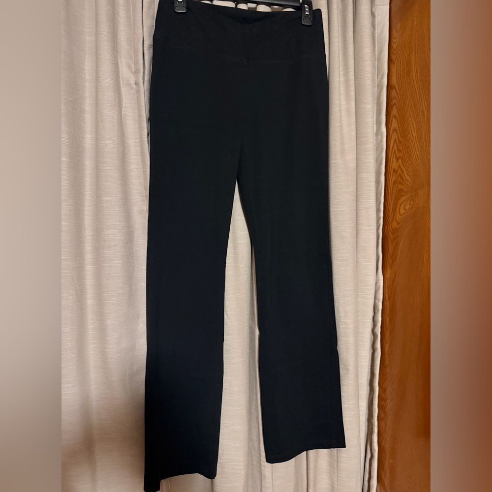 Women Black Bottoms
